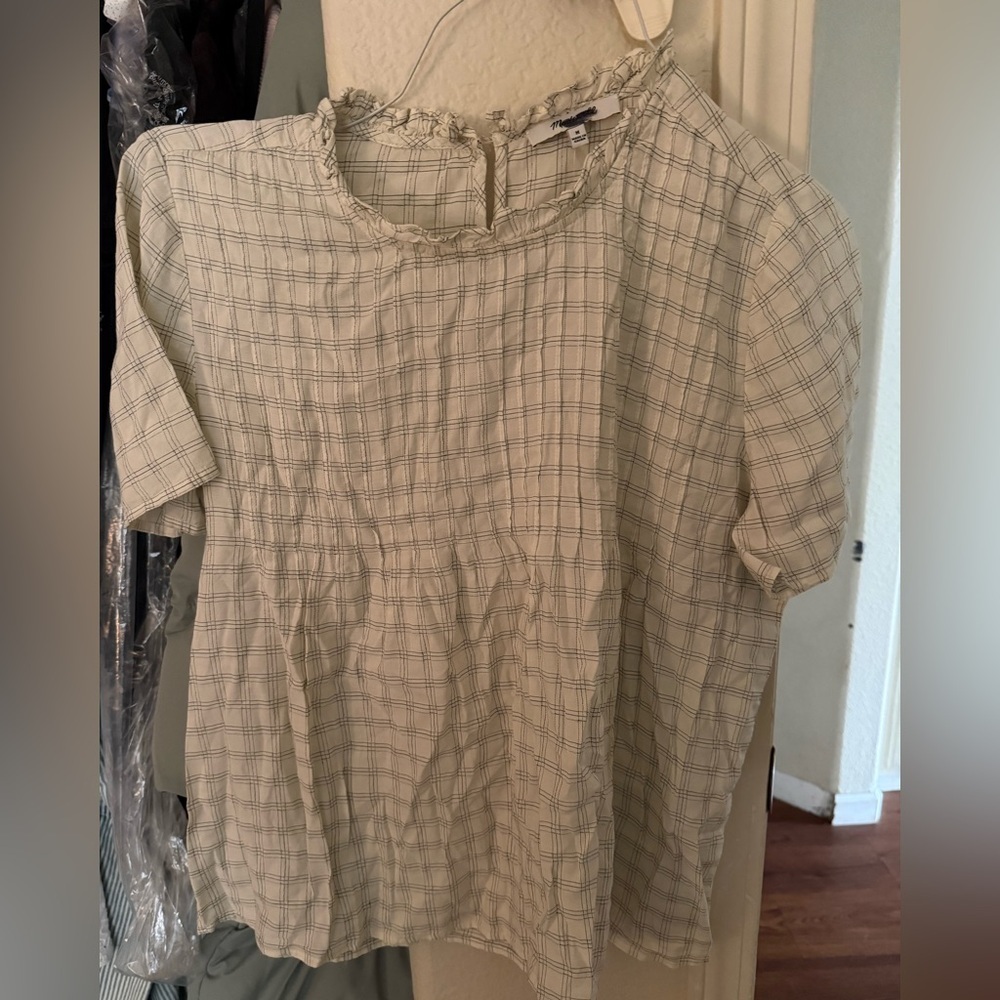 Madewell Beige Plaid Short Sleeve Shirt